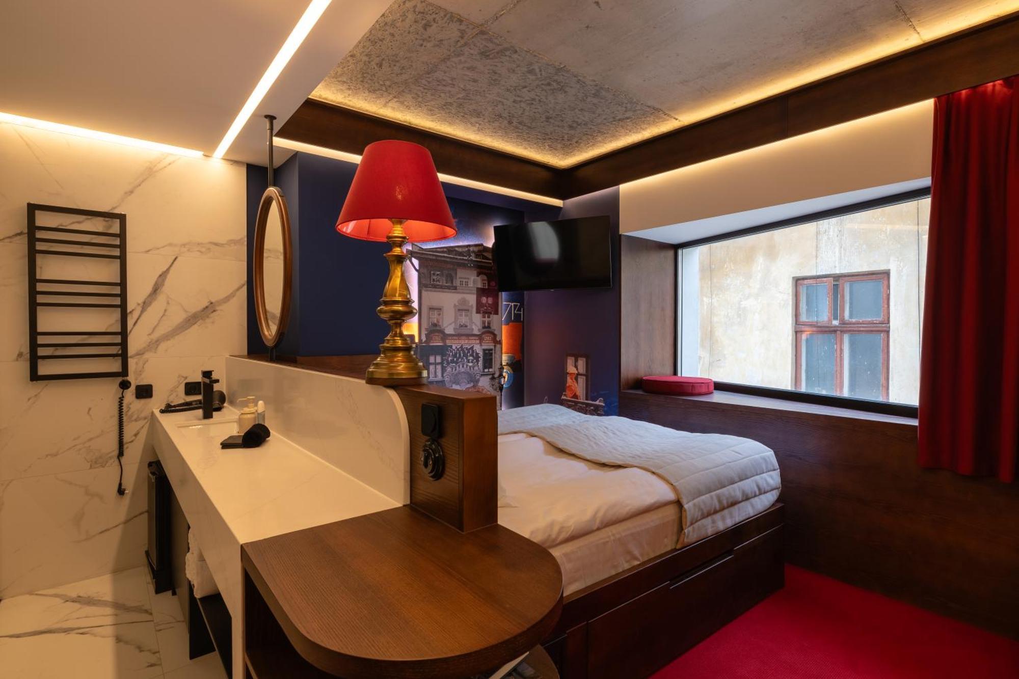 !Fest Hotel Rynok Square Львов Экстерьер фото