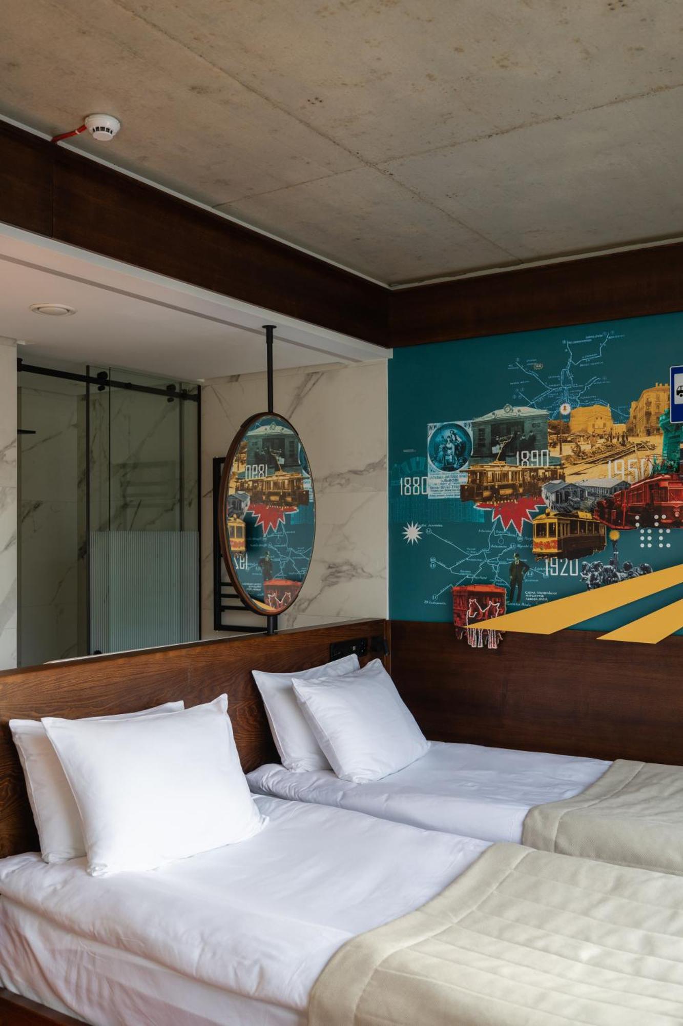 !Fest Hotel Rynok Square Львов Экстерьер фото