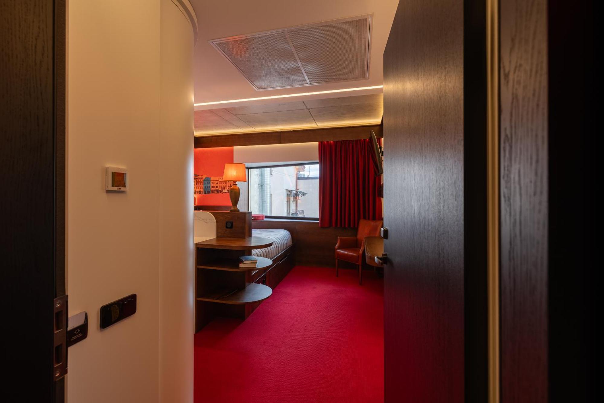 !Fest Hotel Rynok Square Львов Экстерьер фото